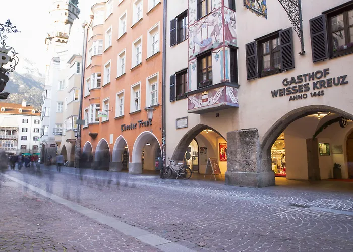 Altstadthotel Weißes Kreuz - In der Fußgängerzone